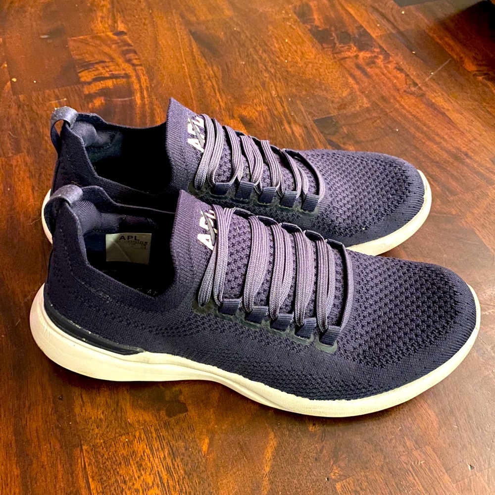APL Sneakers (Navy)
